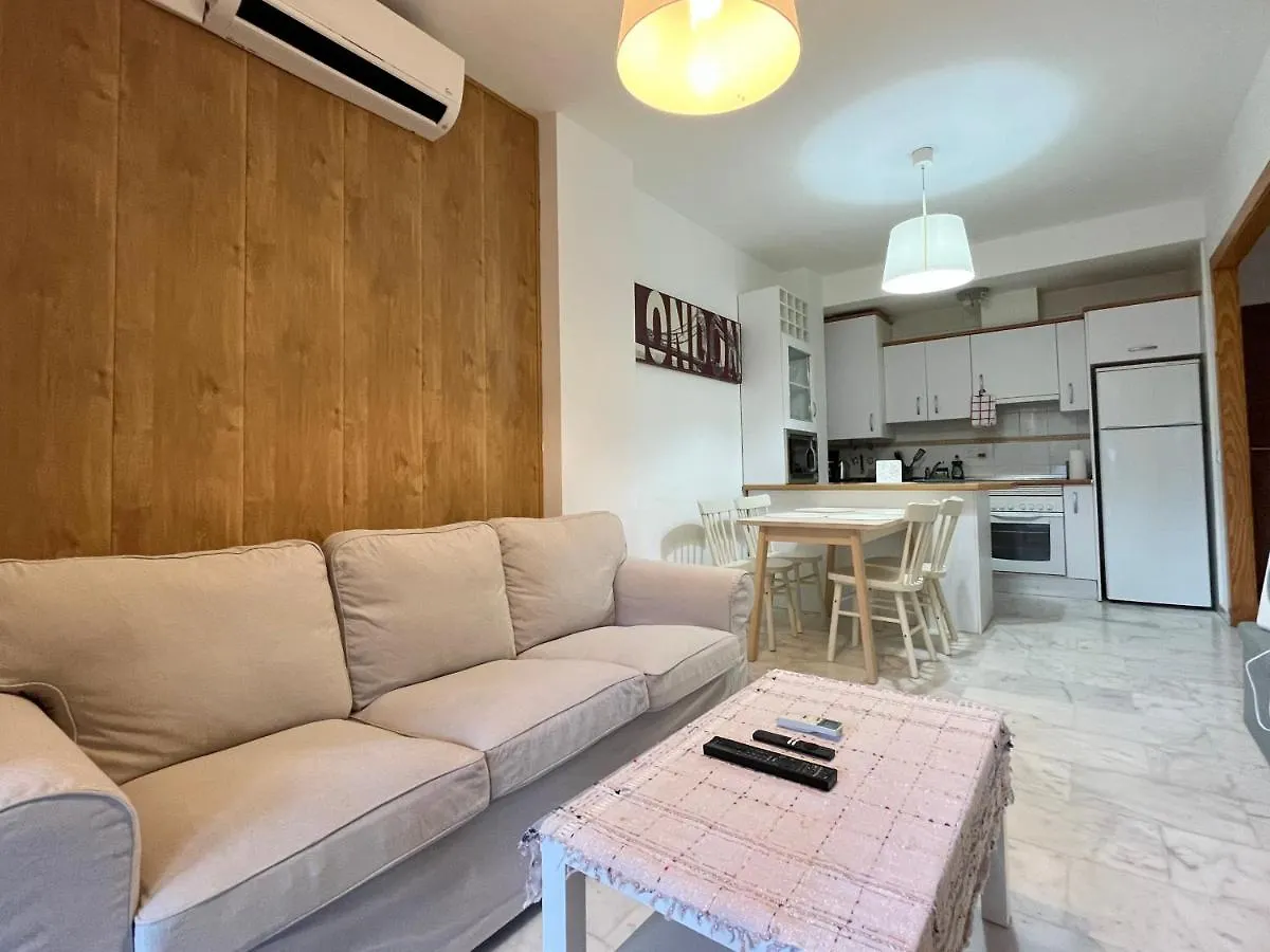 Bonito Apartamento Con Piscina En Fuengirola -Torreblanca- Apartamento 0*,