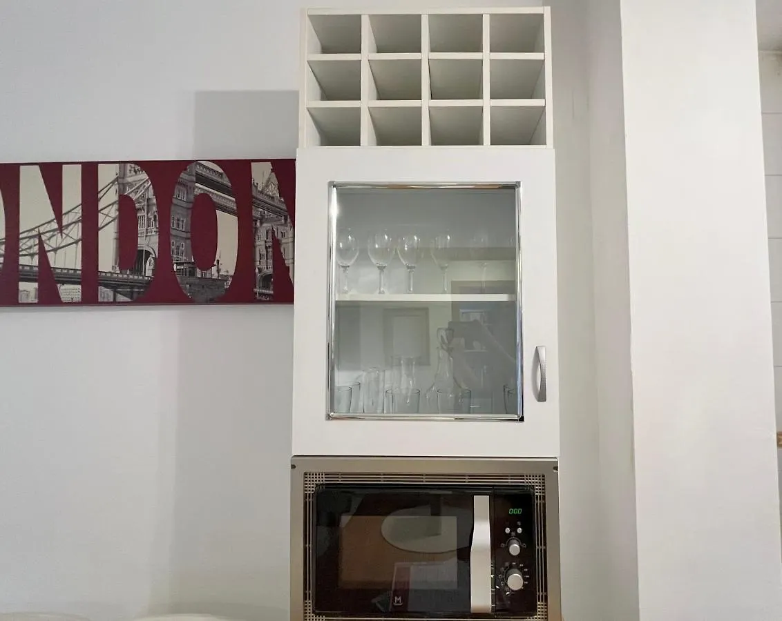 Bonito Apartamento Con Piscina En Fuengirola -Torreblanca- Apartamento